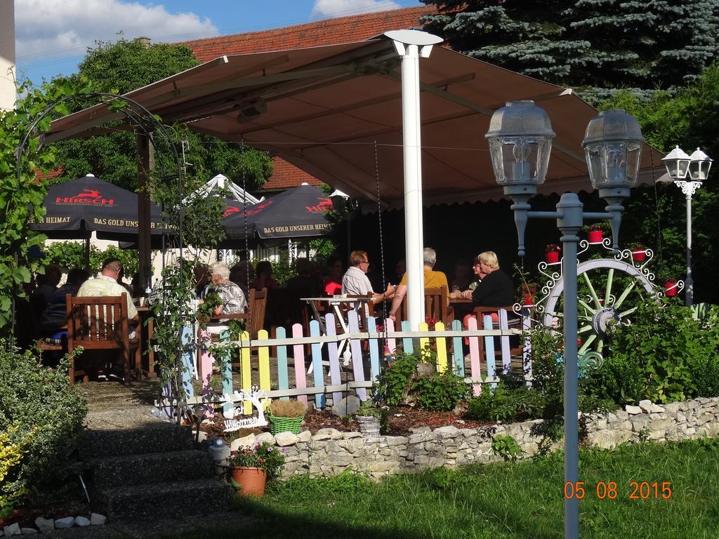 Hotel 4 Jahreszeiten Mit Restaurant Albstadt Exterior photo